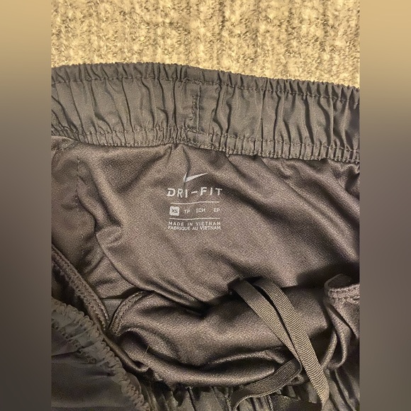 Women’s Nike Dri Fit Shorts - Picture 3 of 3